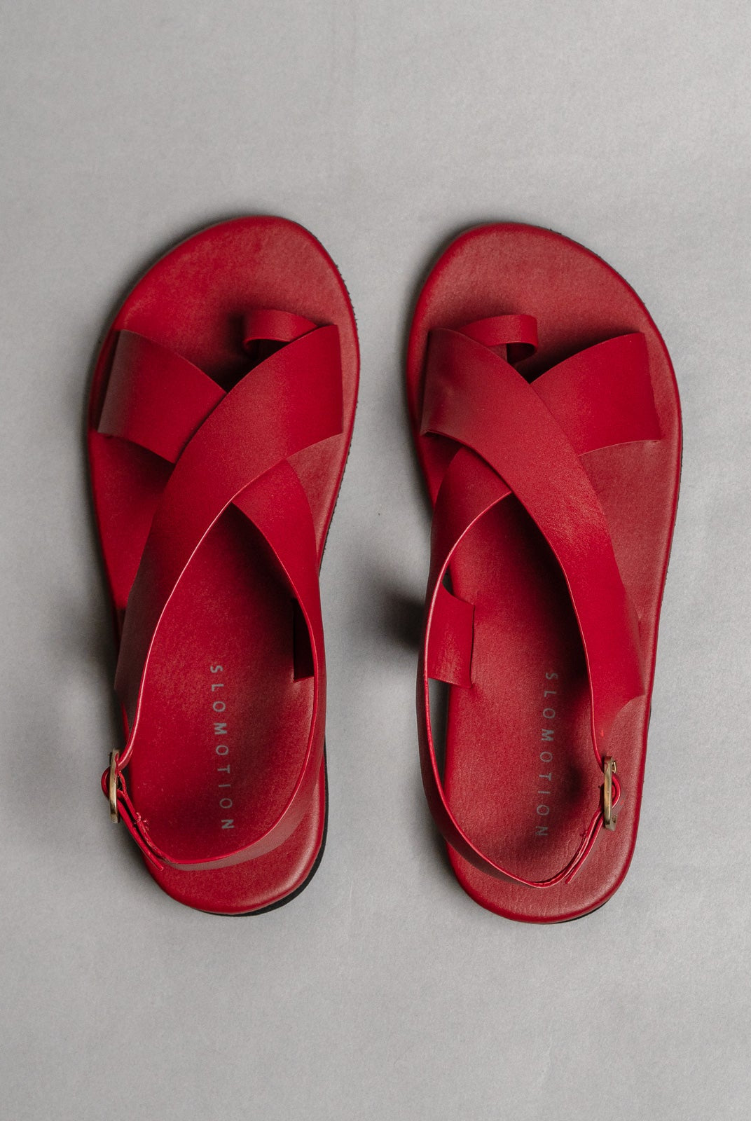 Crossover Strap Leather Women's Sandals - Cherry Red - CiceroniSandalsSlomotion