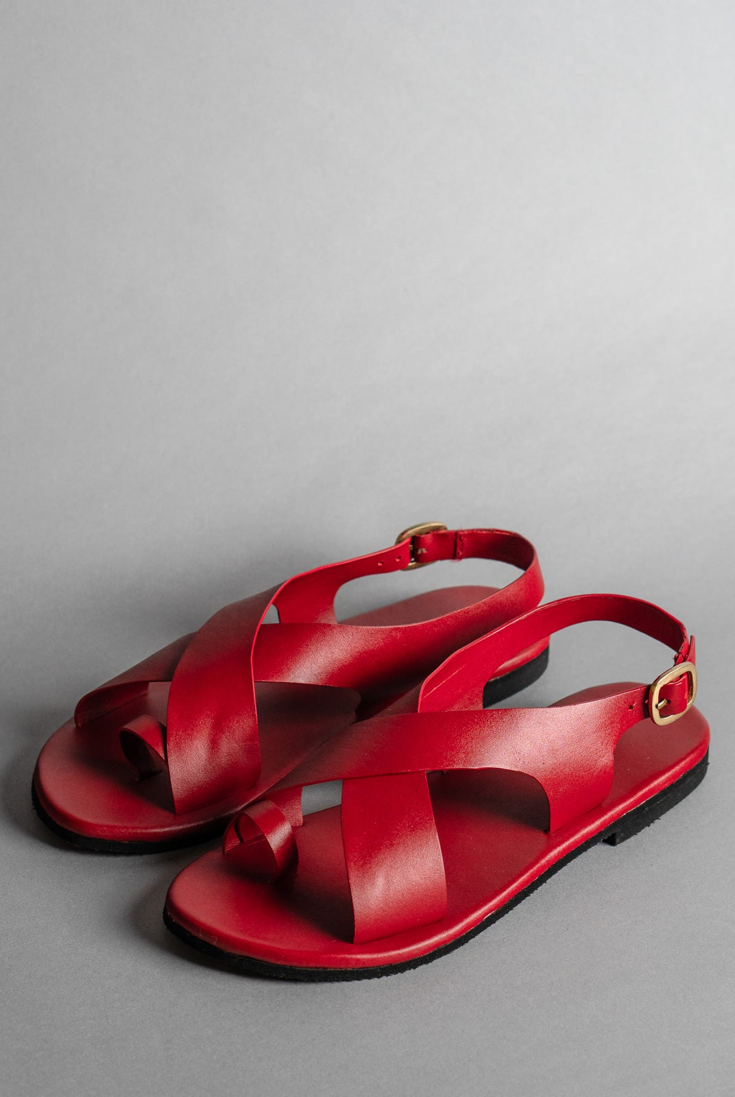 Crossover Strap Leather Women's Sandals - Cherry Red - CiceroniSandalsSlomotion