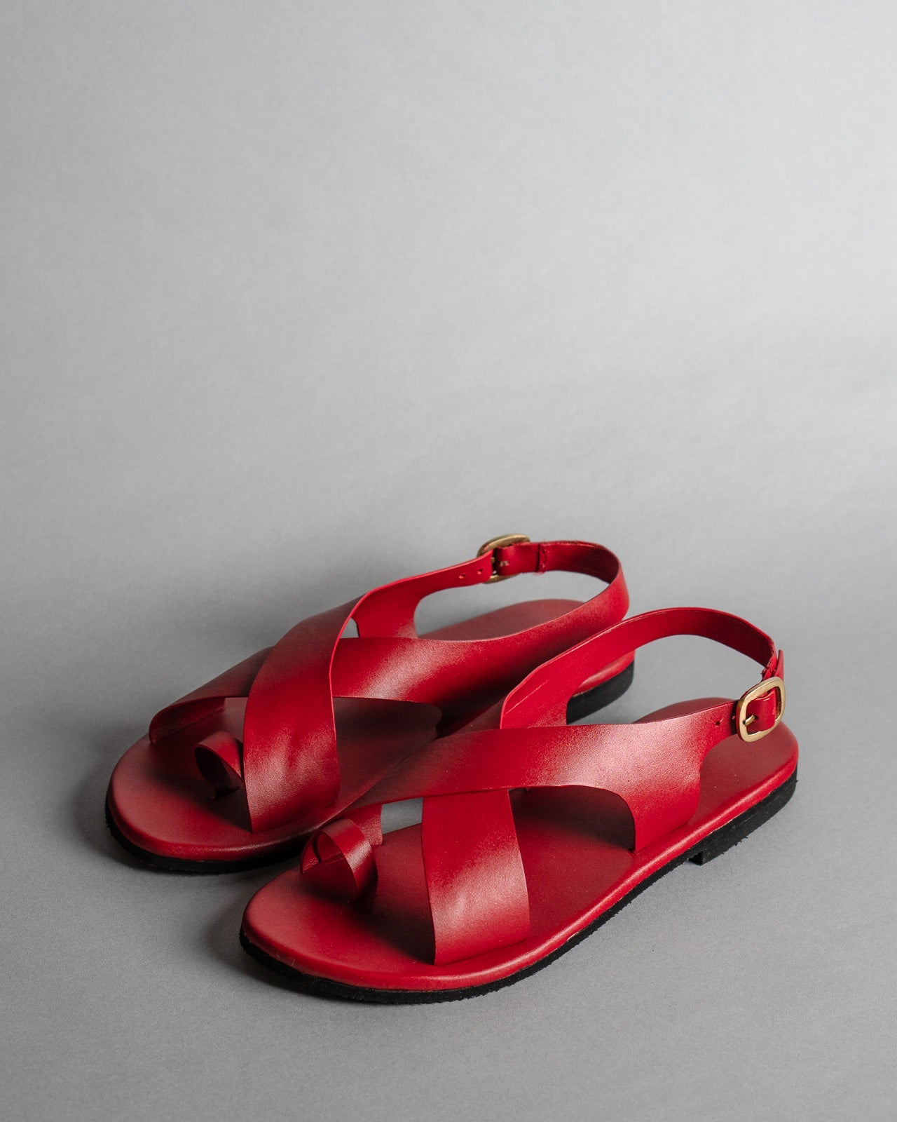 Crossover Strap Leather Women's Sandals - Cherry Red - CiceroniSandalsSlomotion