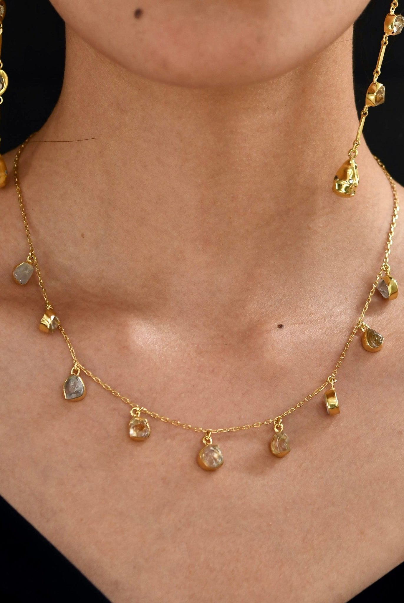 Crystal Coated Delicate Chain Necklace - CiceroniNeckpieceThe Loom Art