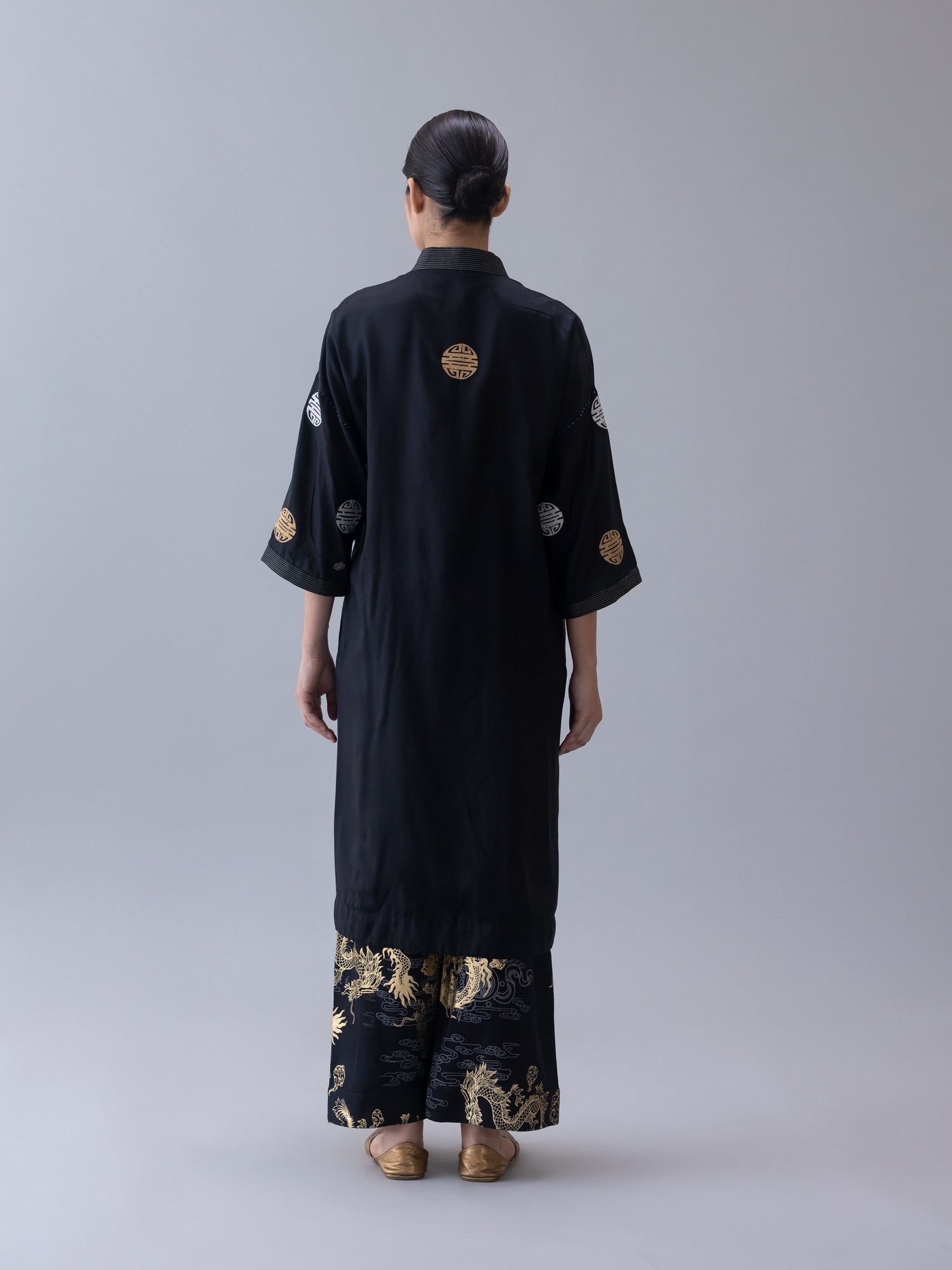 Daido Black Kaftan - CiceroniKaftanShades of India