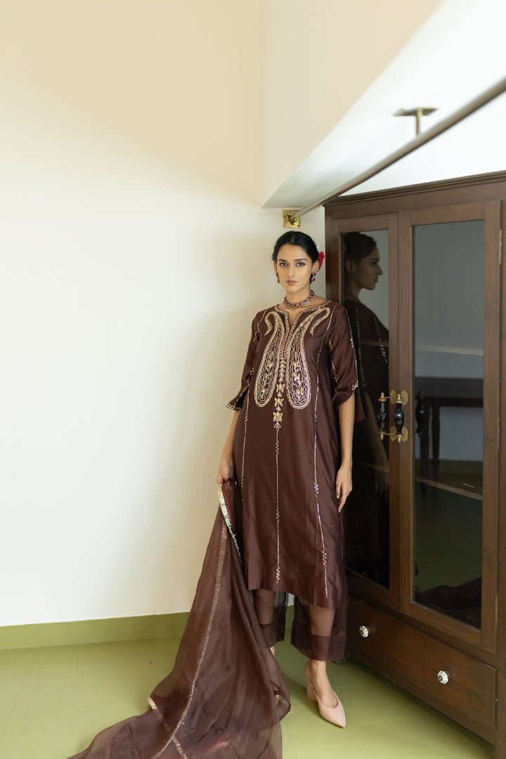 Dhaaraa Paisely Kurta Set with Dupatta - CiceroniKurta Set, Festive WearSilai Studio