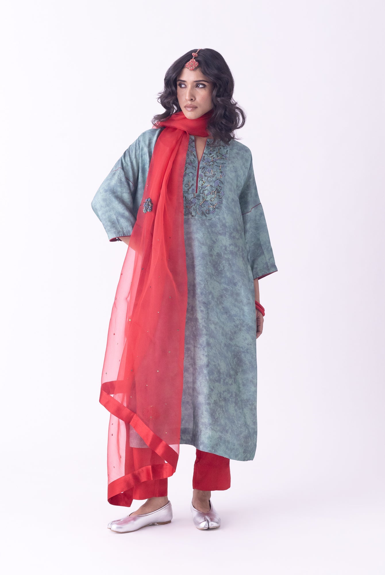 Dhara Kaftan - CiceroniKaftanShades of India