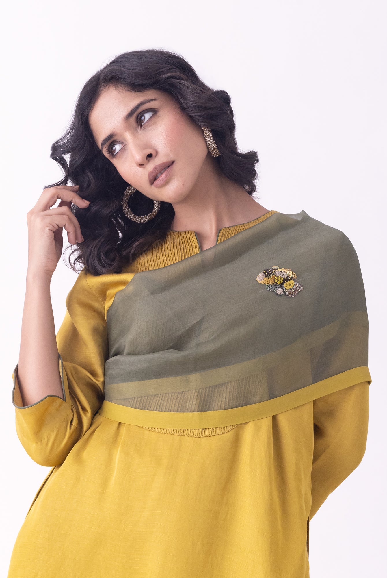Dori Dupatta - CiceroniDupattaShades of India