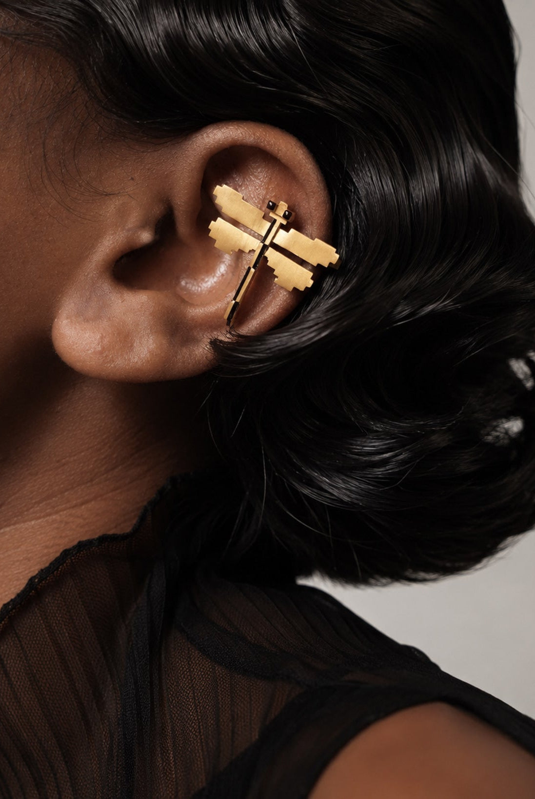 Dragonfly Ear Cuff - Single Piece - CiceroniEarringsNO.NA.MÈ