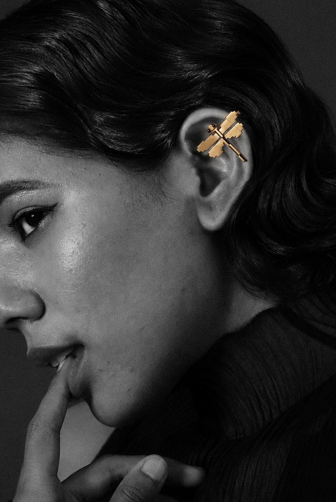 Dragonfly Ear Cuff - Single Piece - CiceroniEarringsNO.NA.MÈ