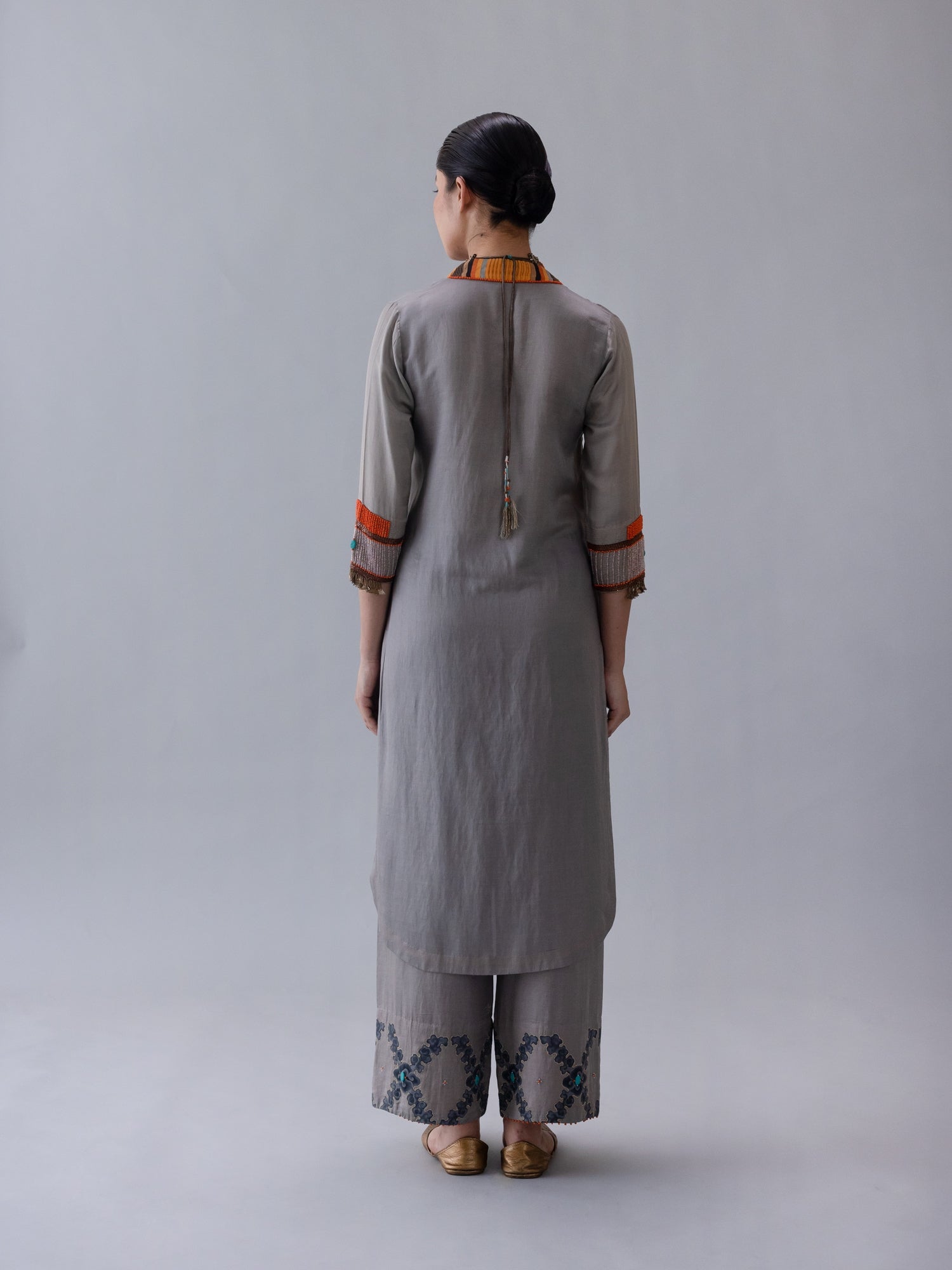 Dzong Grey Kurta - CiceroniKaftanShades of India
