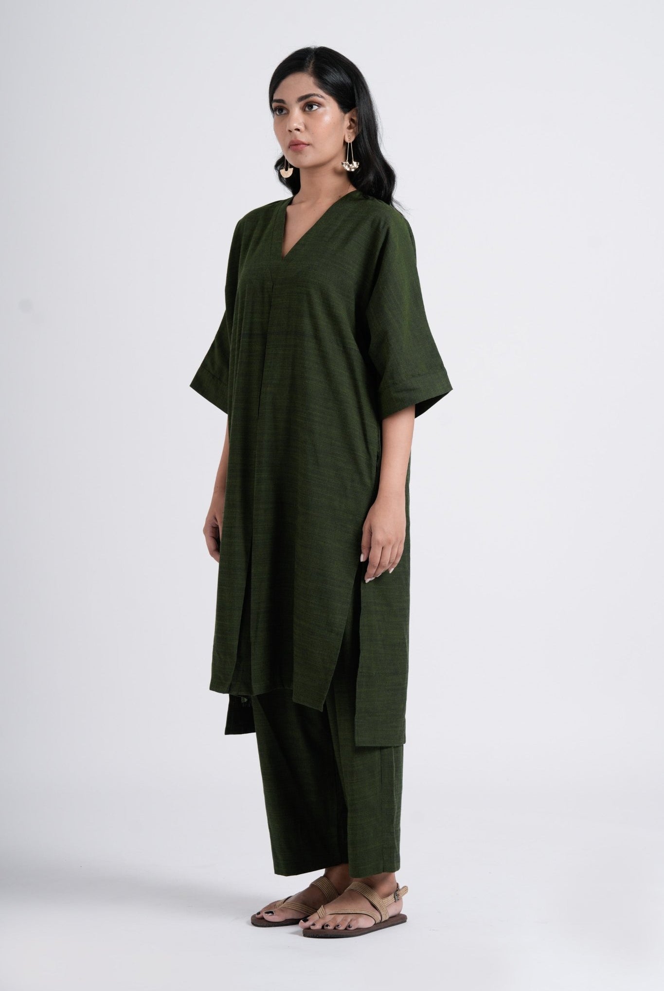 Ease Tunic - Seaweed Green - CiceroniKurtaThe Kaatn Trail