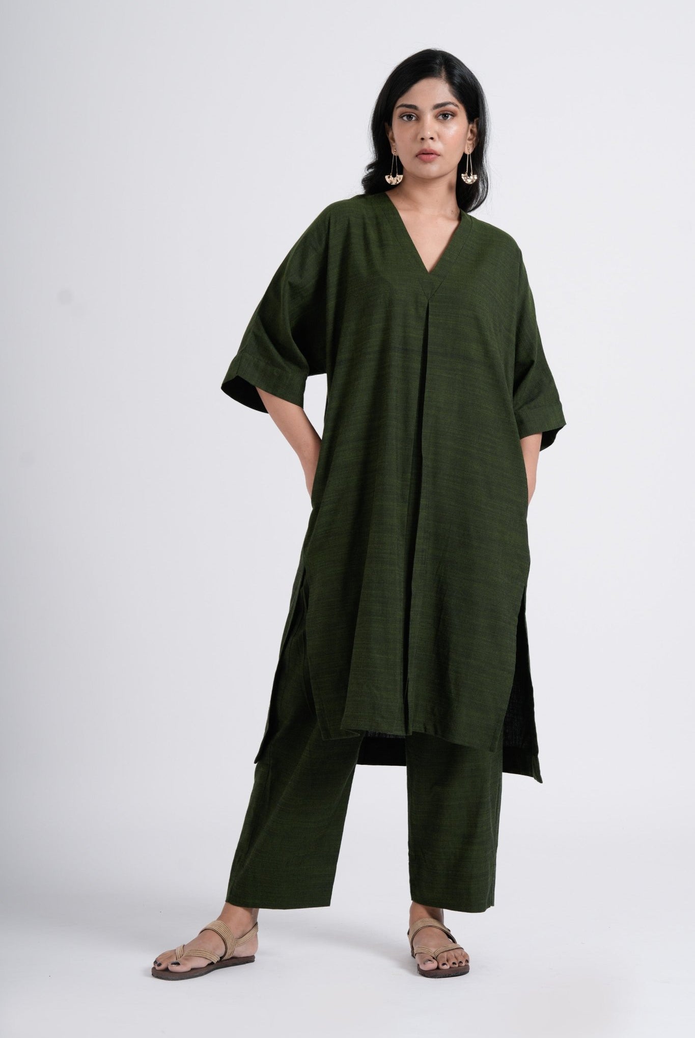 Ease Tunic - Seaweed Green - CiceroniKurtaThe Kaatn Trail