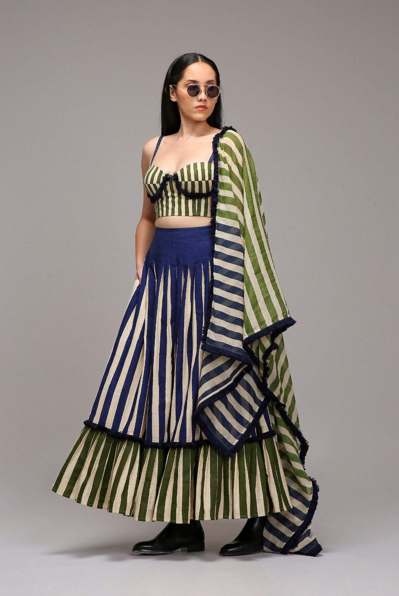 Egg-Shell Corset Dual Striped Stole Skirt Set (3 PCS) - CiceroniSkirt SetMATI