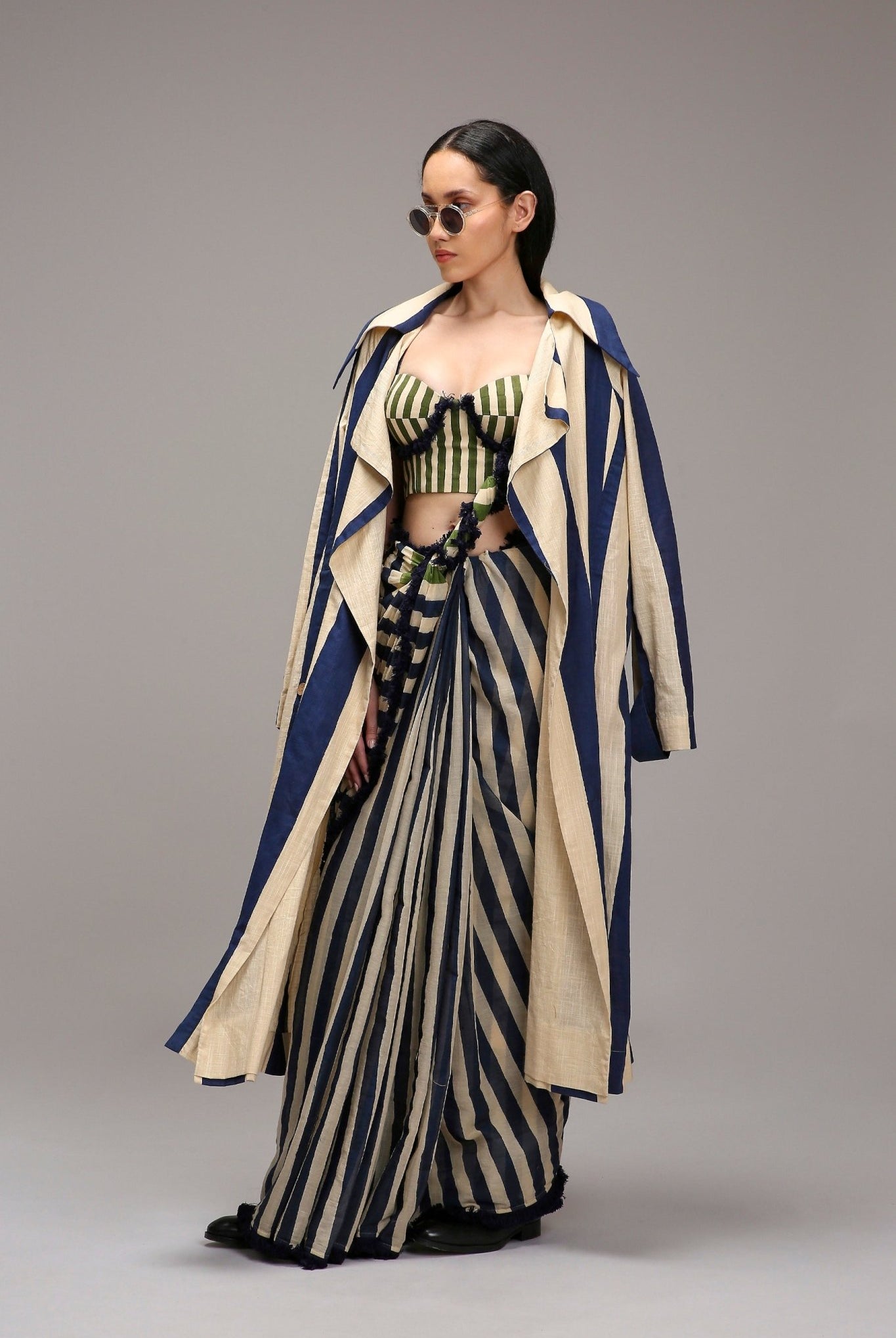 Egg-Shell Corset with Trench & Dual Striped Saree Set (3 PCS) - CiceroniSaree SetMATI