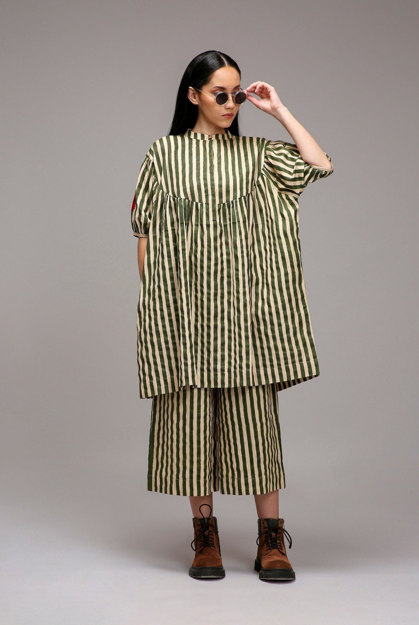 Egg-Shell Green Striped Short Acra Tunic Set (2 PCS) - CiceroniKurta Set, Everyday WearMATI