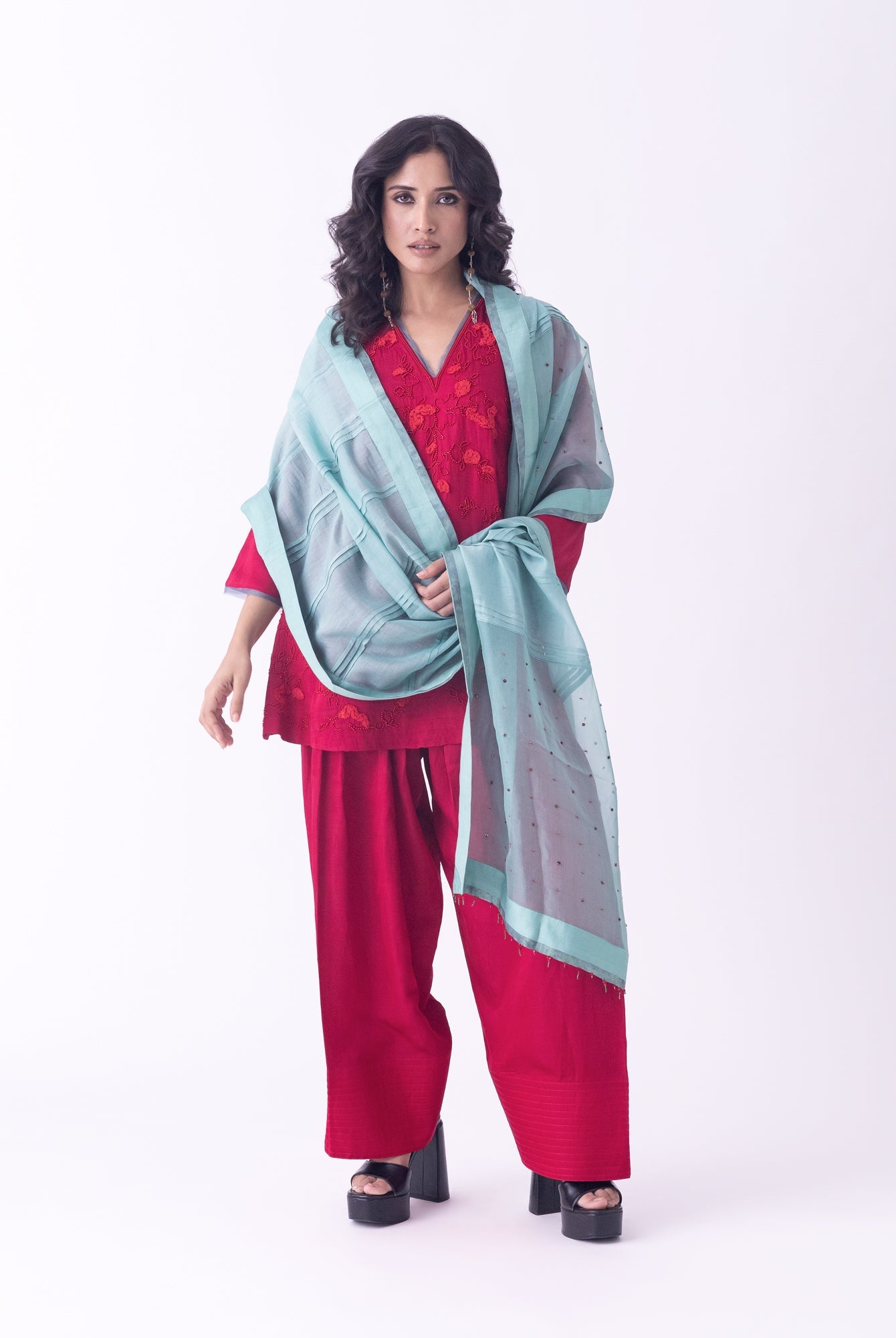 Eira Kurti - CiceroniTopsShades of India