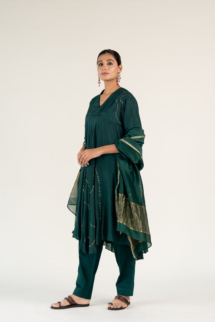 Emerald Green Maheem Kurta Set with Ayra Odhani - CiceroniKurta Set, Festive WearNirjara