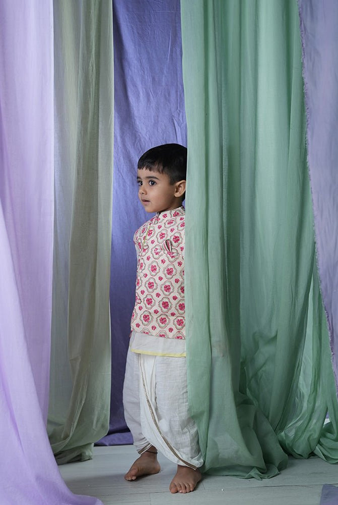 'Feeling Festive' Unisex Dhoti - CiceroniDhotiLove The World Today