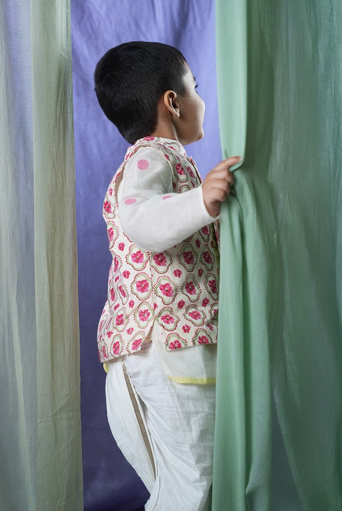 'Feeling Festive' Unisex Dhoti - CiceroniDhotiLove The World Today