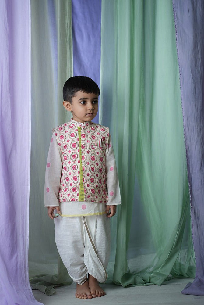 'Feeling Festive' Unisex Dhoti - CiceroniDhotiLove The World Today