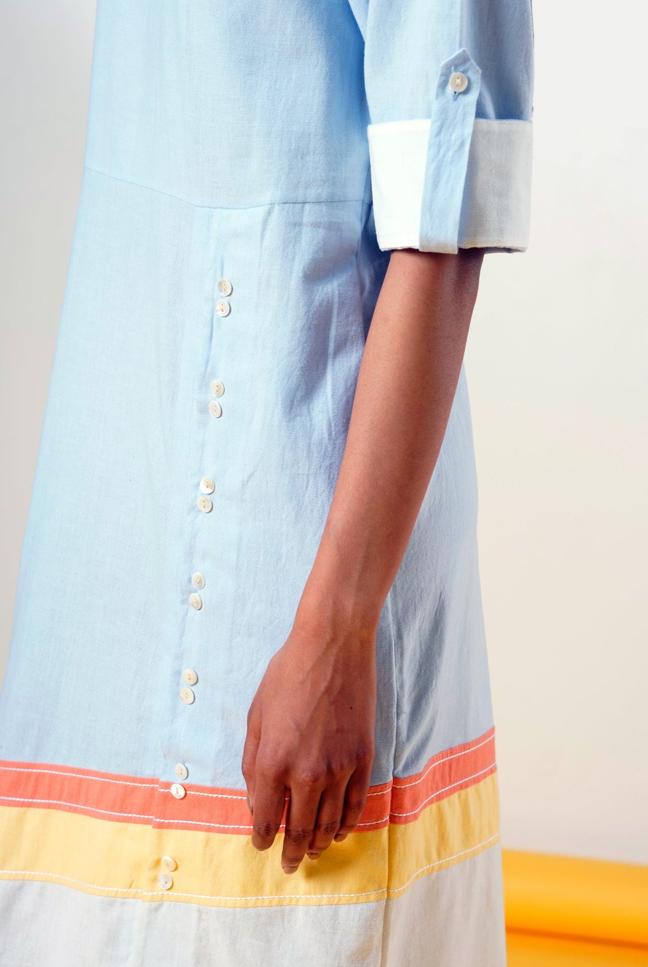 Fiji - ni – Horizon Glow Midi Dress - CiceroniDressesMadder Much