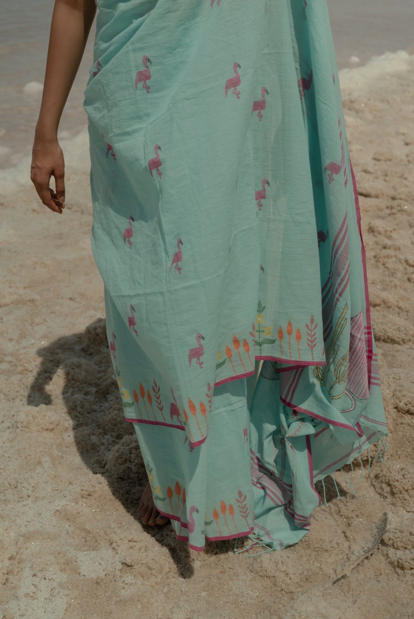 Flamingo Jamdani Saree - CiceroniSareeGulmohar Calcutta