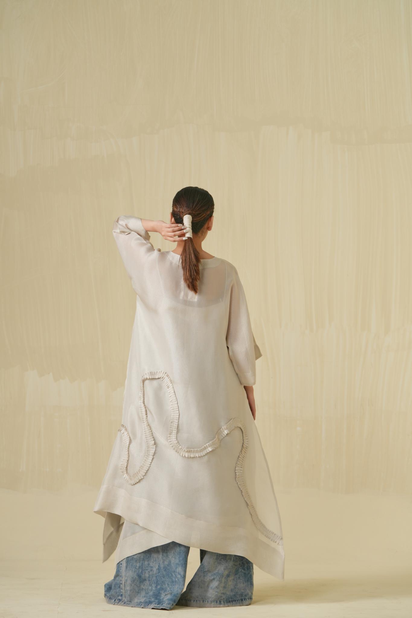 Flamingo Tunic - Silver - CiceroniTunicsStoique