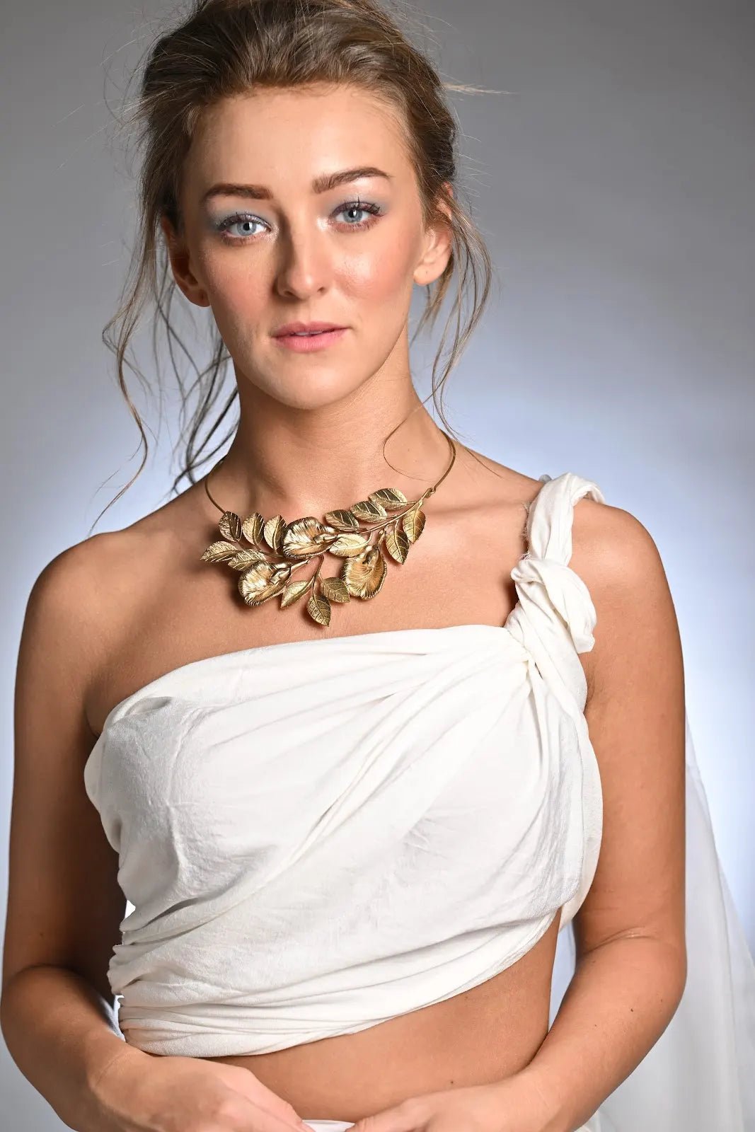 Flower Branch Wire Neckpiece - CiceroniNeckpieceAnki Bunki