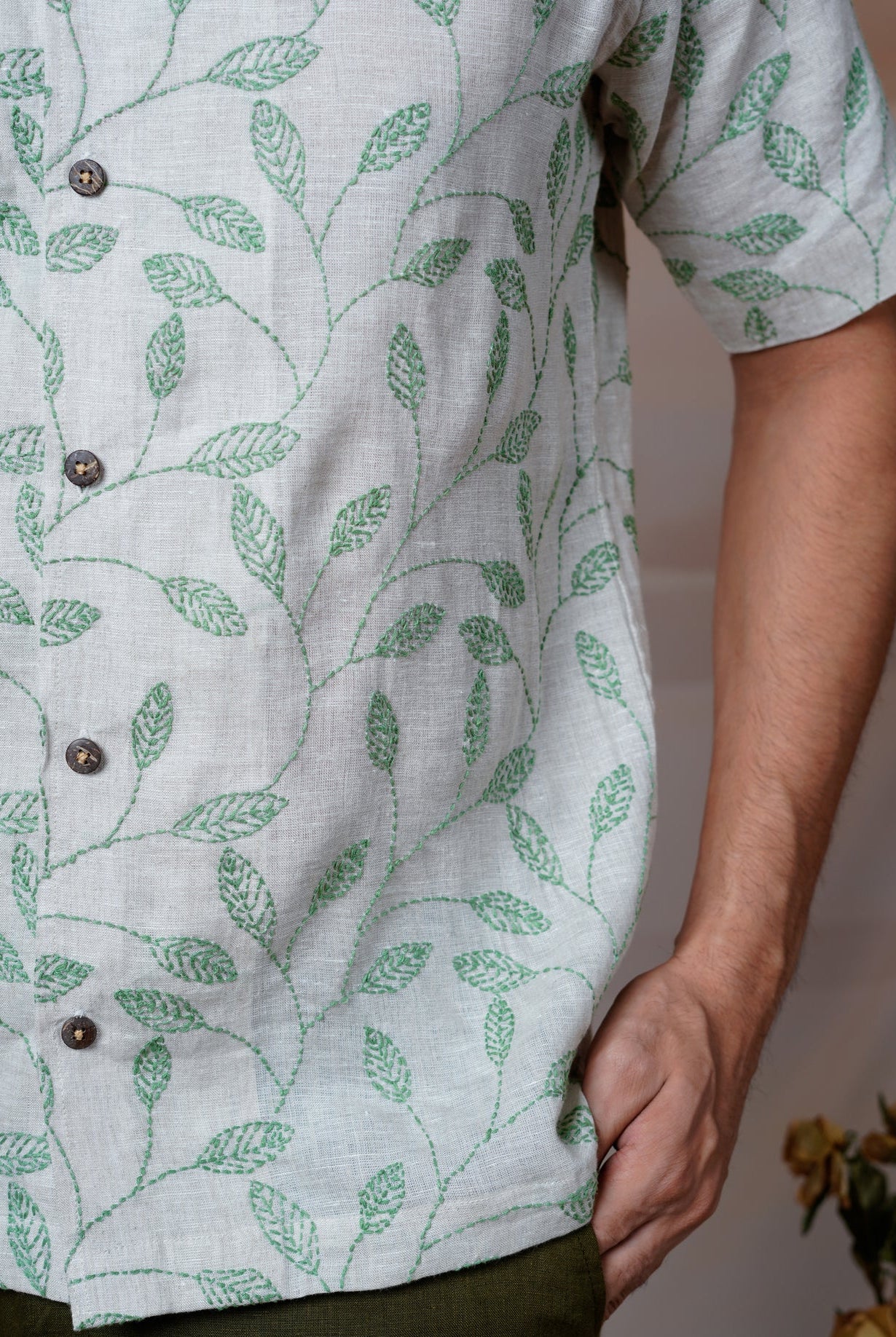 Forest Fern - Hand Embroidered Unisex Linen Shirt - CiceroniShirtsCultura Studio