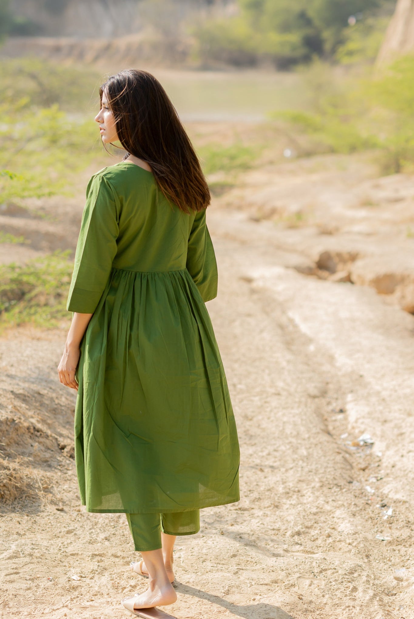 Forest Green Gathered Kurta Set - CiceroniKurta Set, Everyday WearMaidaan