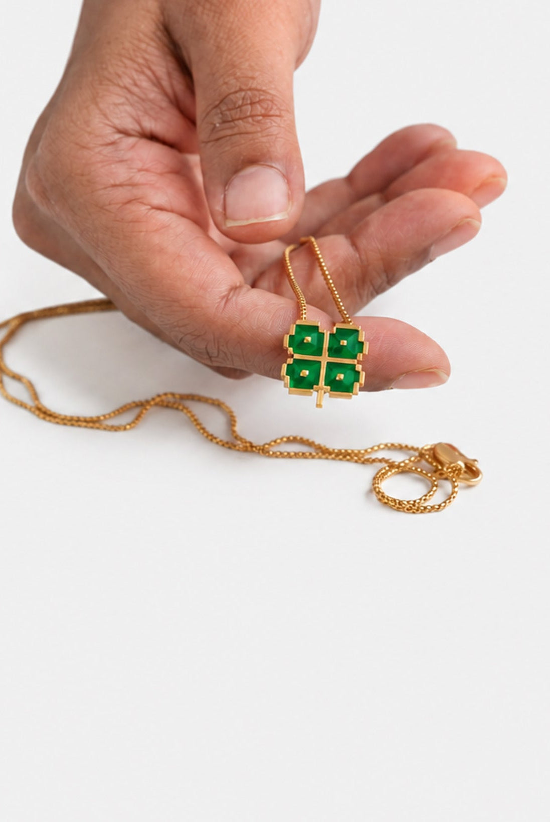Four Leaf Clover Pendant and Chain - CiceroniNeckpieceNO.NA.MÈ