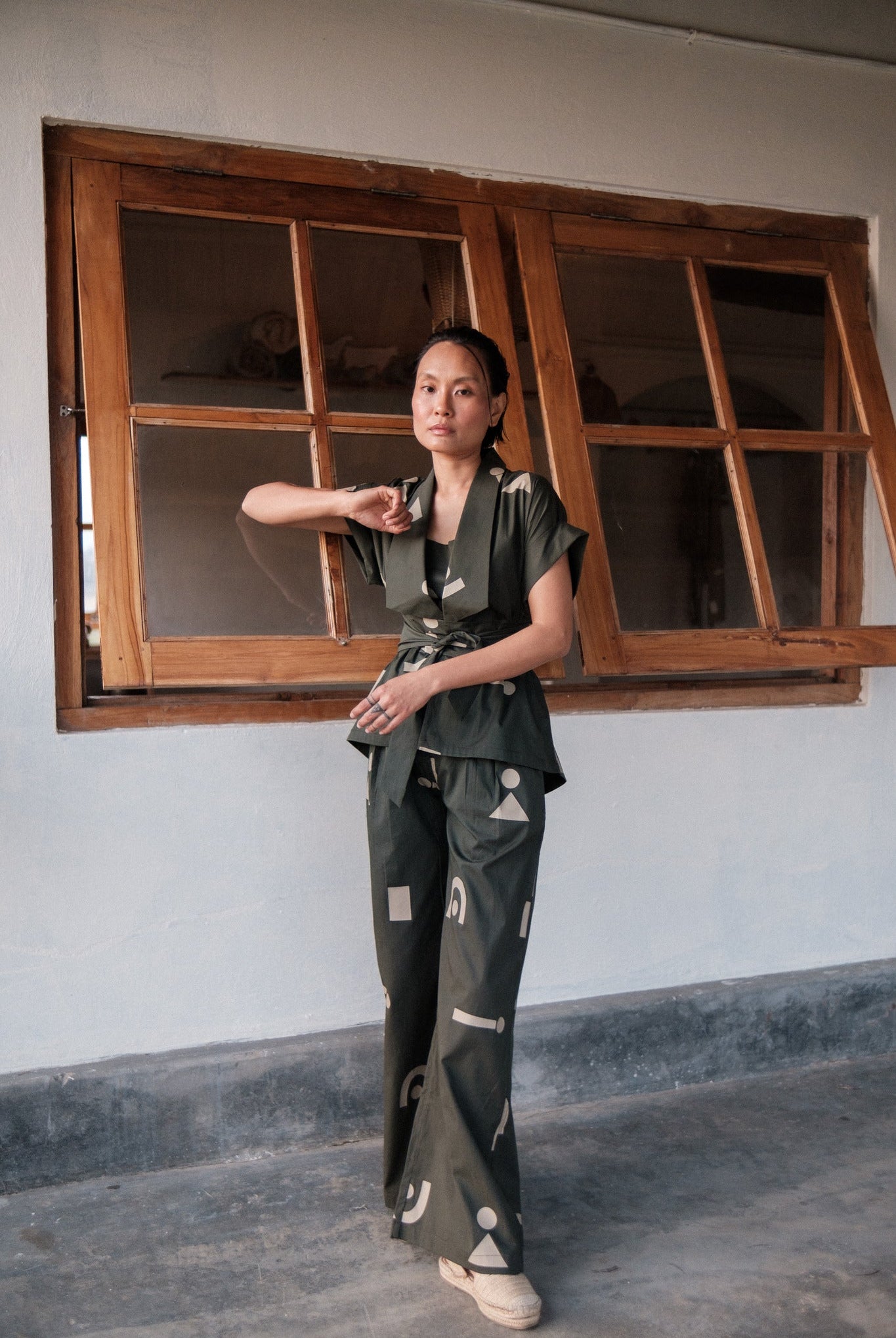 Friday Flared Pants - Triangle Print - CiceroniPantsThe Terra Tribe