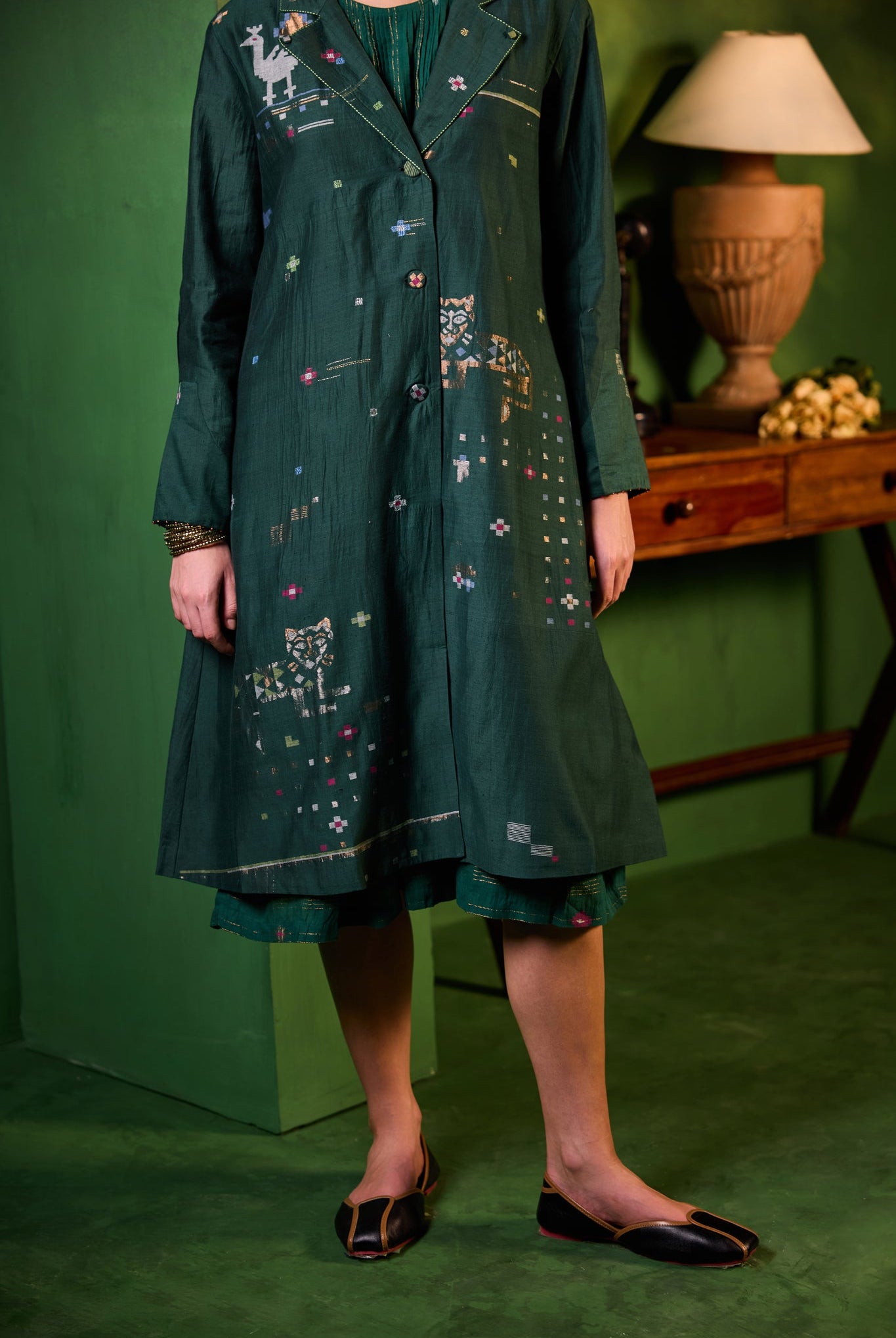 Garima Jacket - CiceroniJacketsSarron