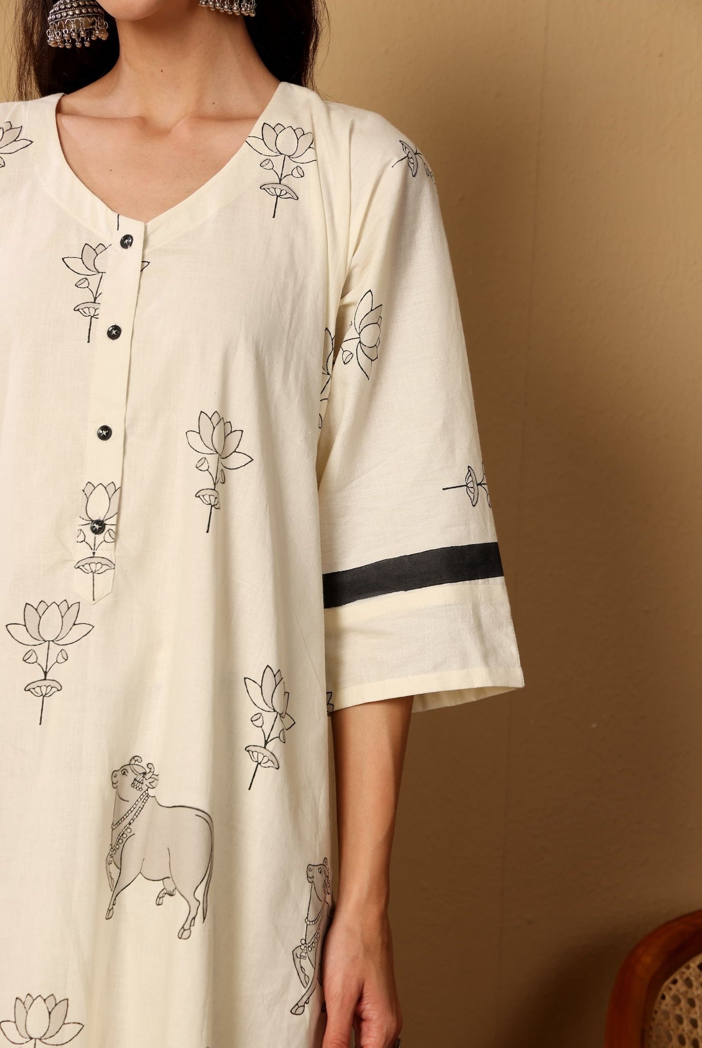 Gauri Set - Grey and White - CiceroniKurta Set, Everyday WearSheetal Joshi Verma