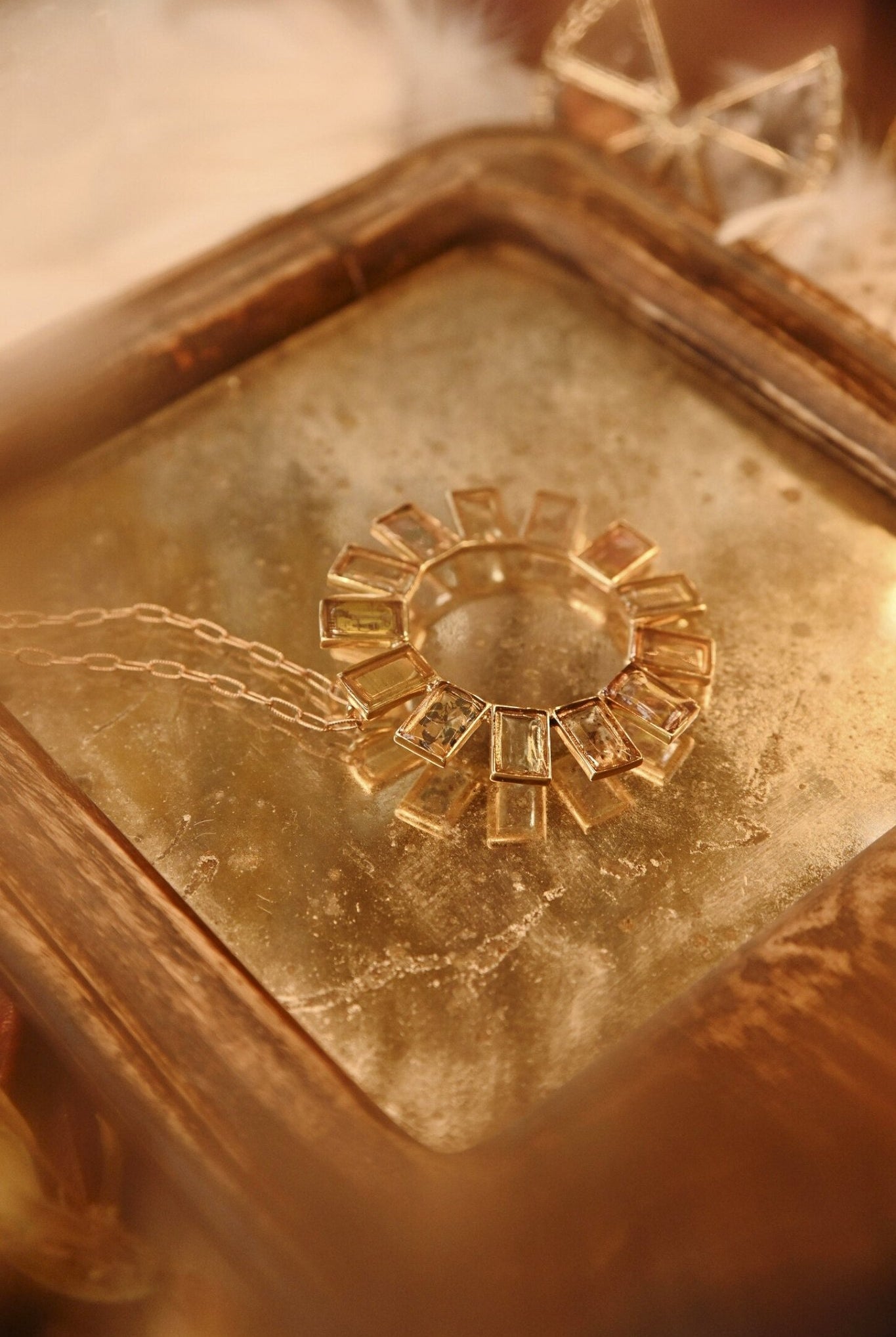 Gem Pendant - CiceroniPendantThe Fabulist