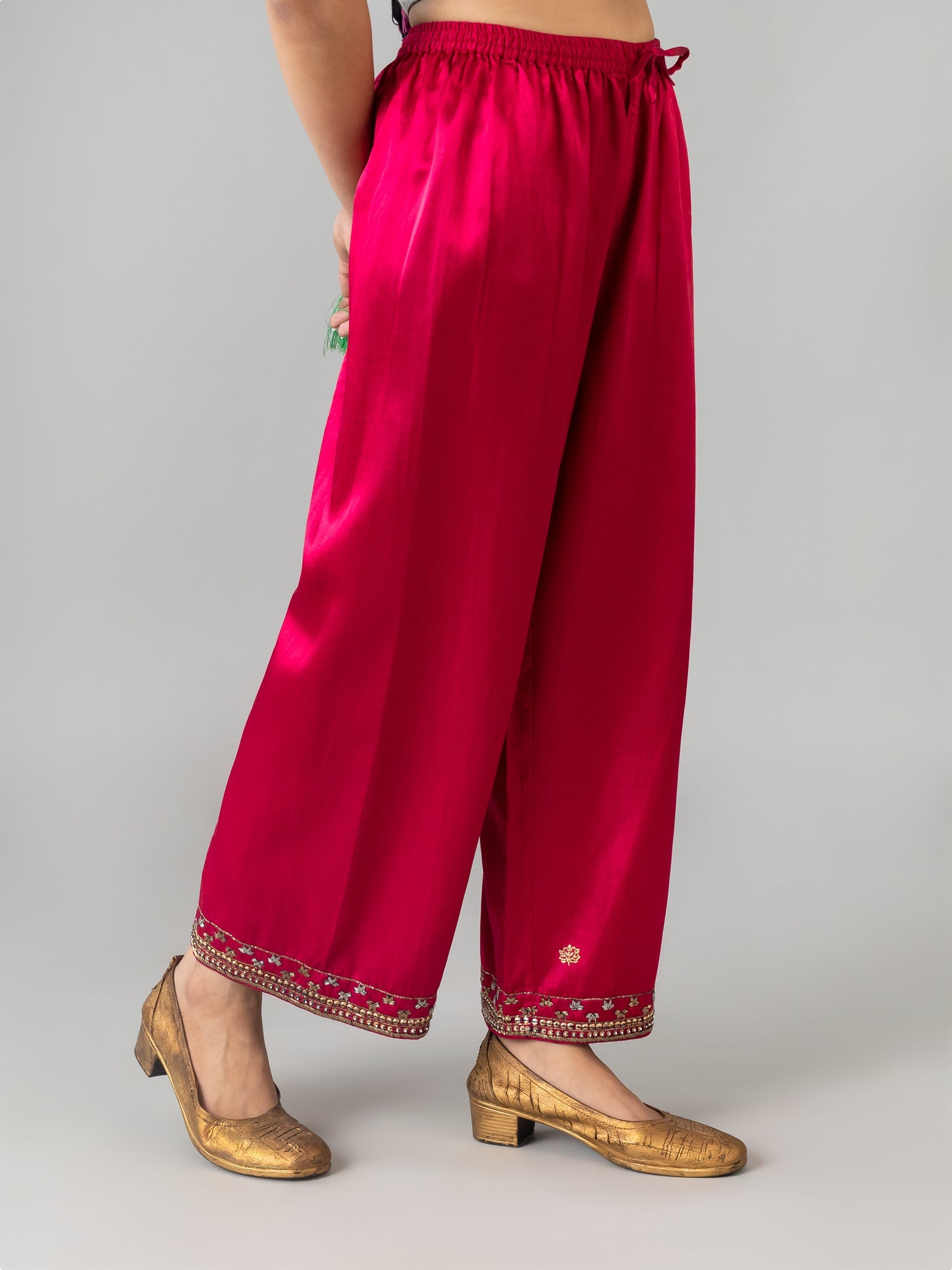 Ghughat Pyjama - CiceroniPantsShades of India