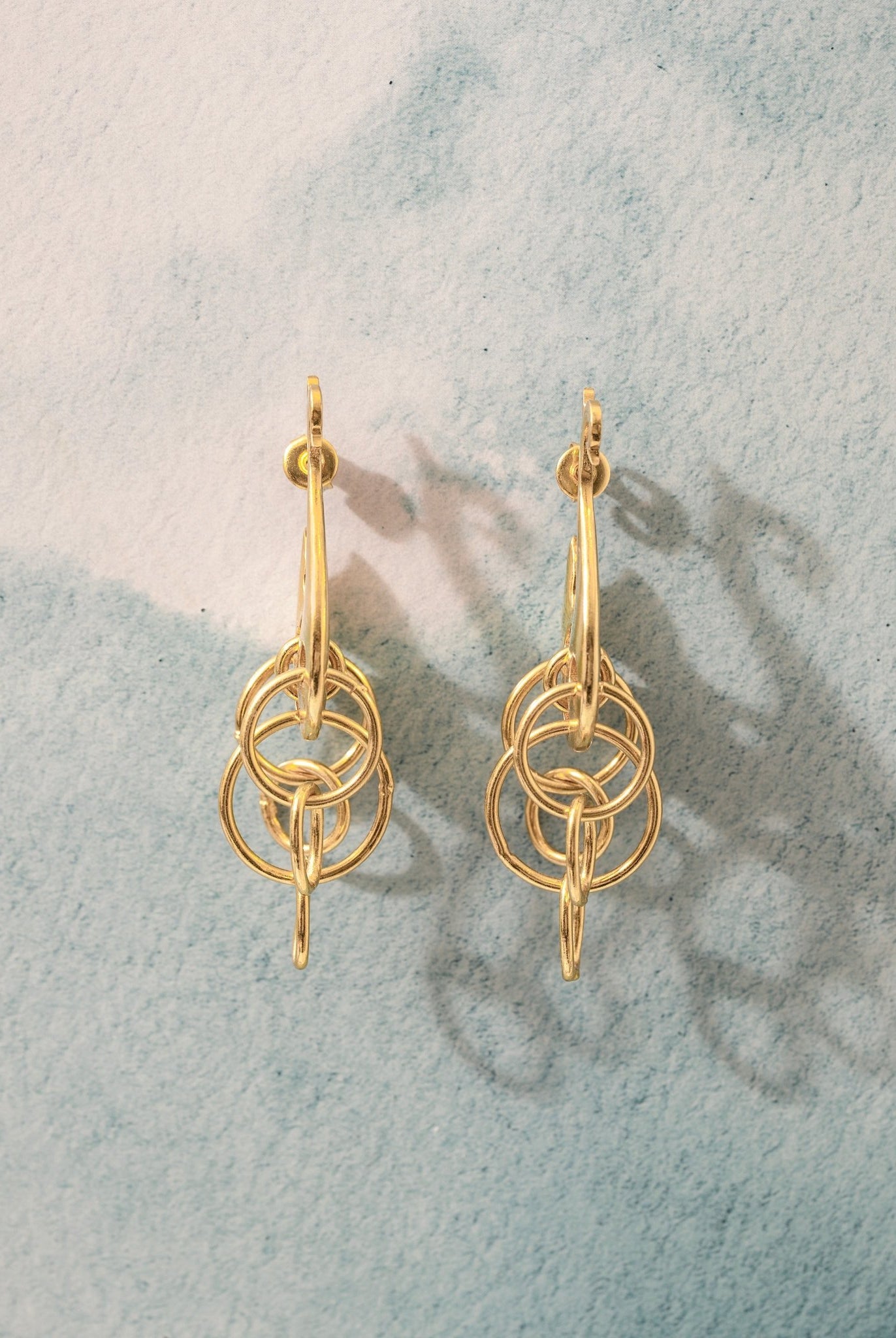 Gold Swan Link Danglers - CiceroniEarringUnbent