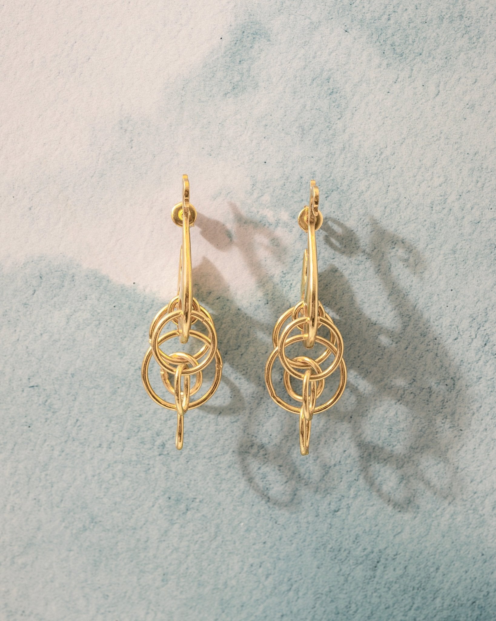 Gold Swan Link Danglers - CiceroniEarringUnbent