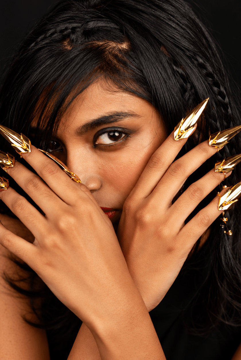Golden Vanguard Nail Ring - CiceroniNail RingKalon Art Jewellery