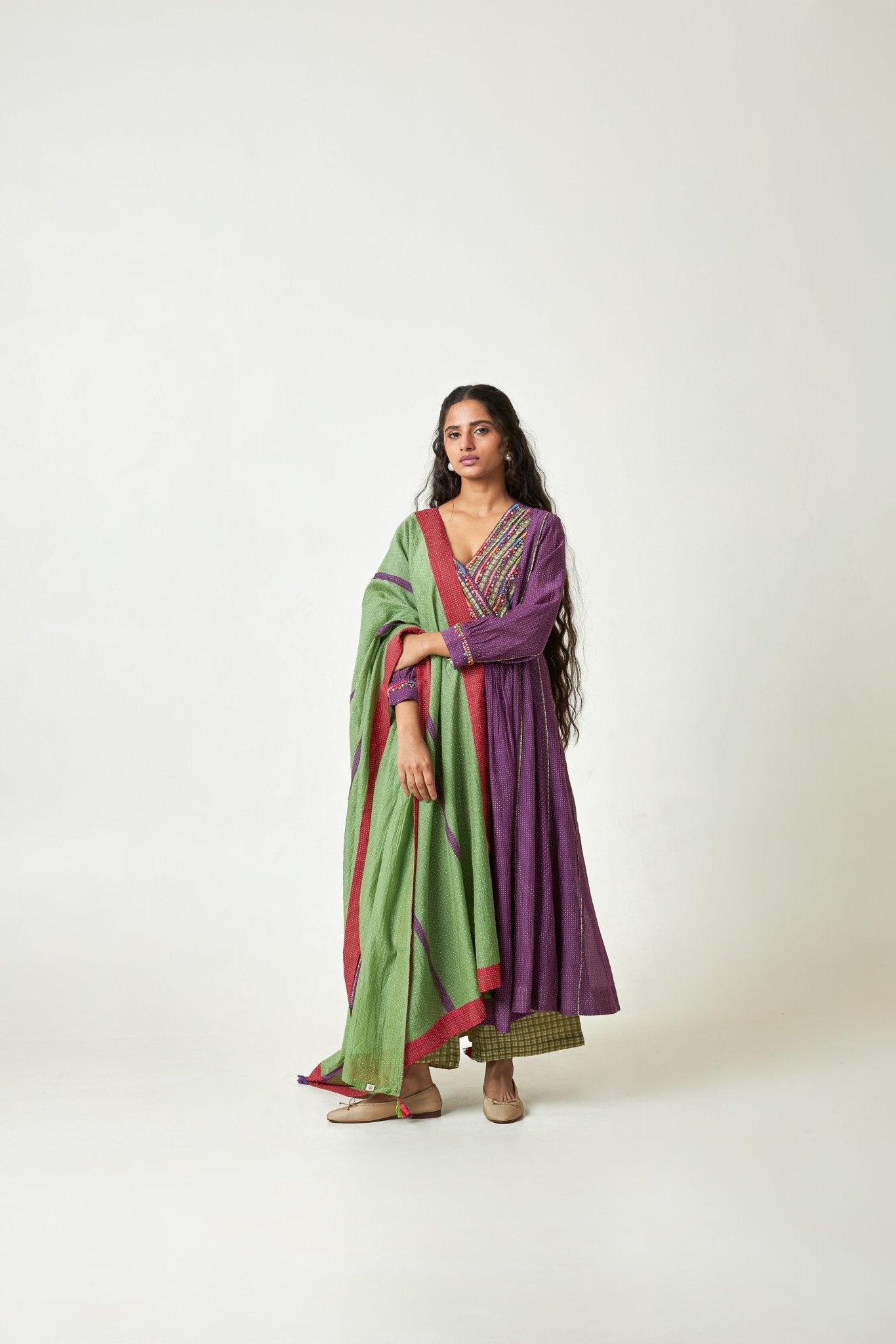 Grape Sun Embroidered Kurta Set with Dupatta - CiceroniKurta SetPants and Pajamas