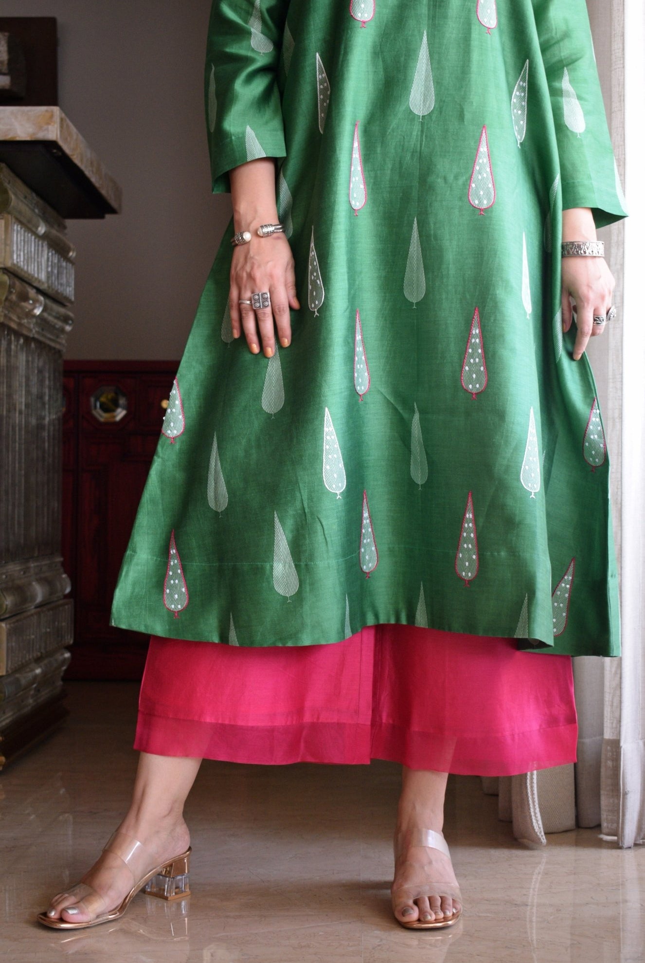 Green Chanderi Kurta with Rani Pink Chanderi Pyjama - CiceroniKurta Set, Festive wearHouse of Moxa