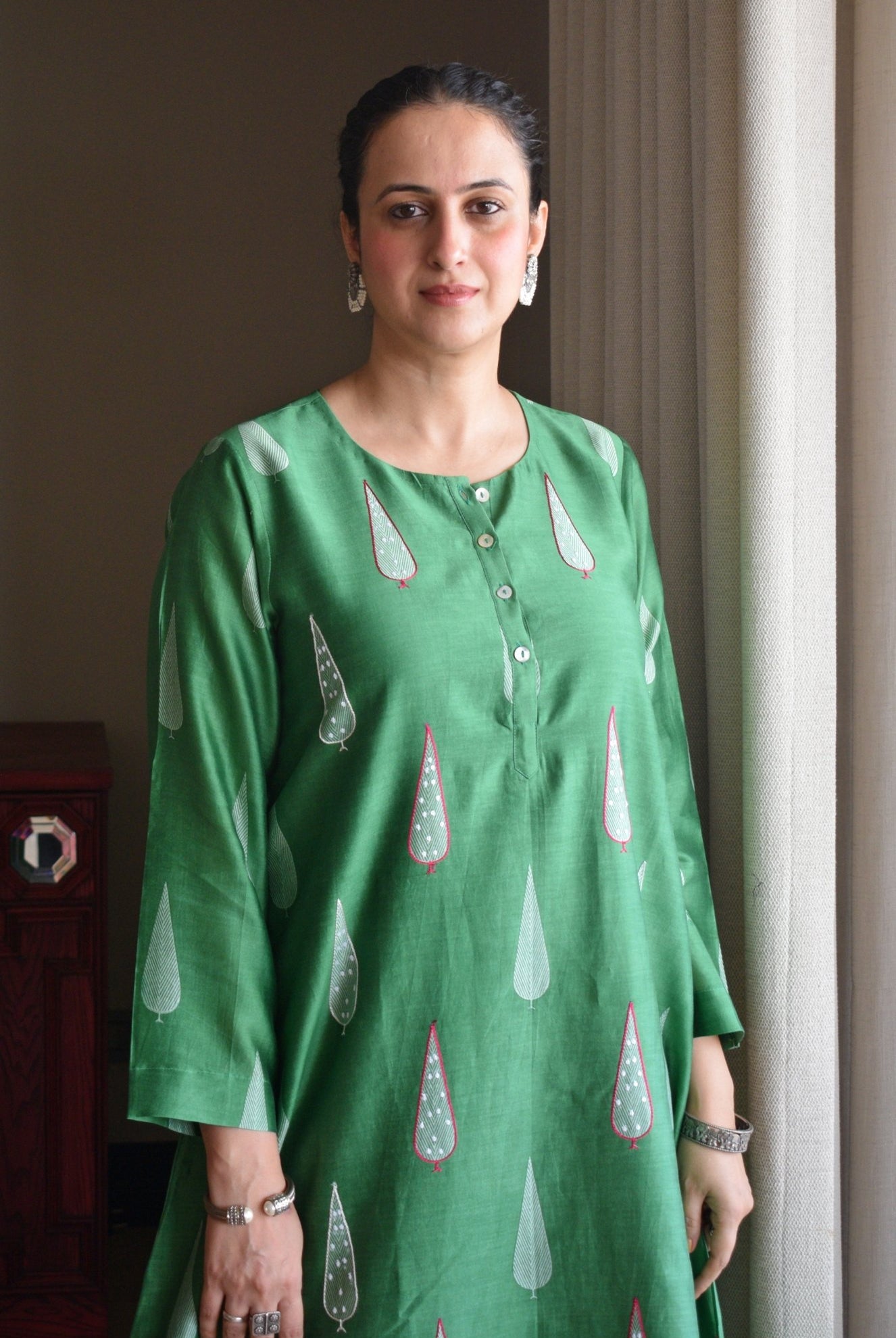 Green Chanderi Kurta with Rani Pink Chanderi Pyjama - CiceroniKurta Set, Festive wearHouse of Moxa