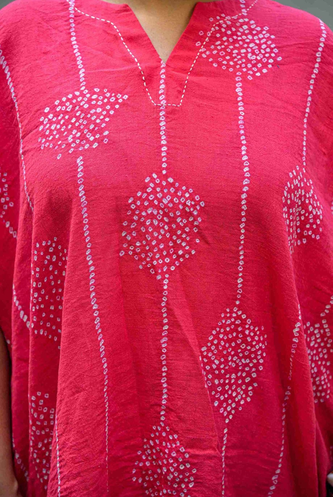 Gul Aab Distorted Line Top - CiceroniTopsYD Aashiya