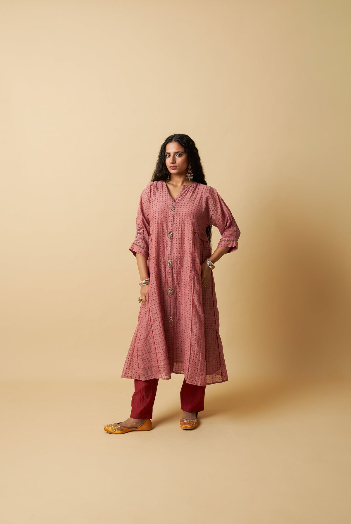 Gulabi Koyal Embroidered Co-ord Set- Set of 2 - CiceroniKurta Set, Festive WearPants and Pajamas