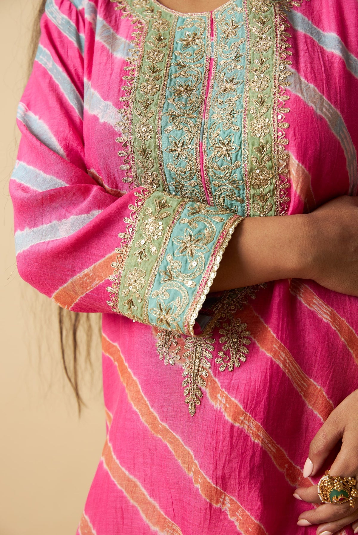 Gulnaar Gulabi Embroidered Kurta Set- Set of 3 - CiceroniKurta Set, Festive WearPants and Pajamas