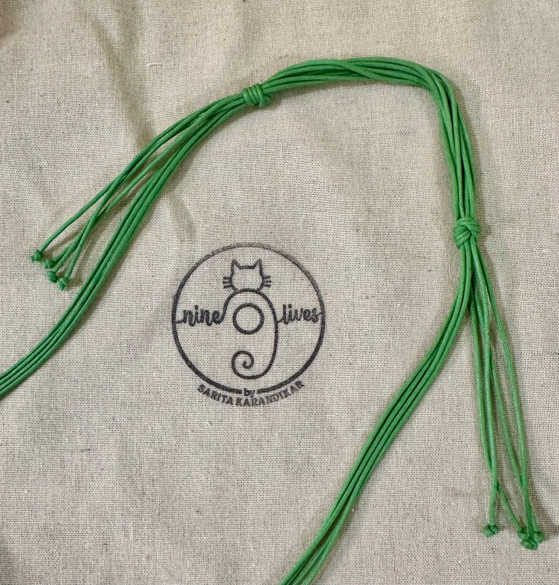 Half N Half Neckpiece - CiceroniNeckpieceNine Lives