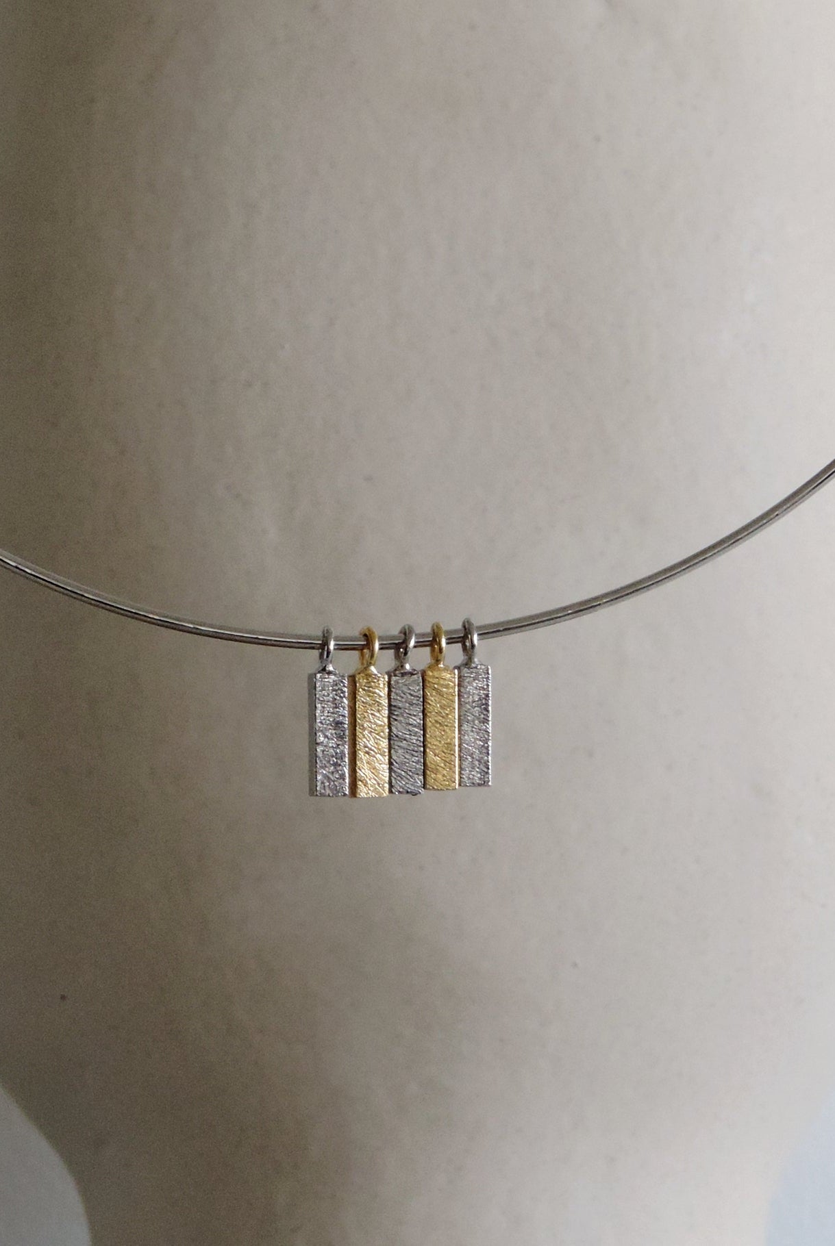 Halo Dash - XS - CiceroniNeckpieceDE'ANMA