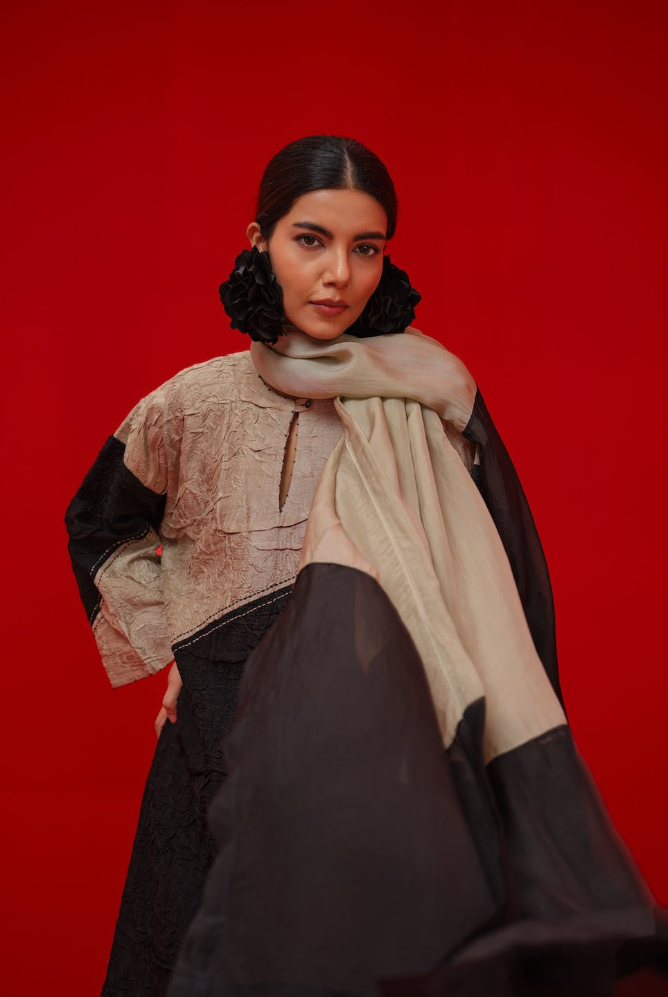 Halo Scarf - Black - CiceroniScarvesStoique