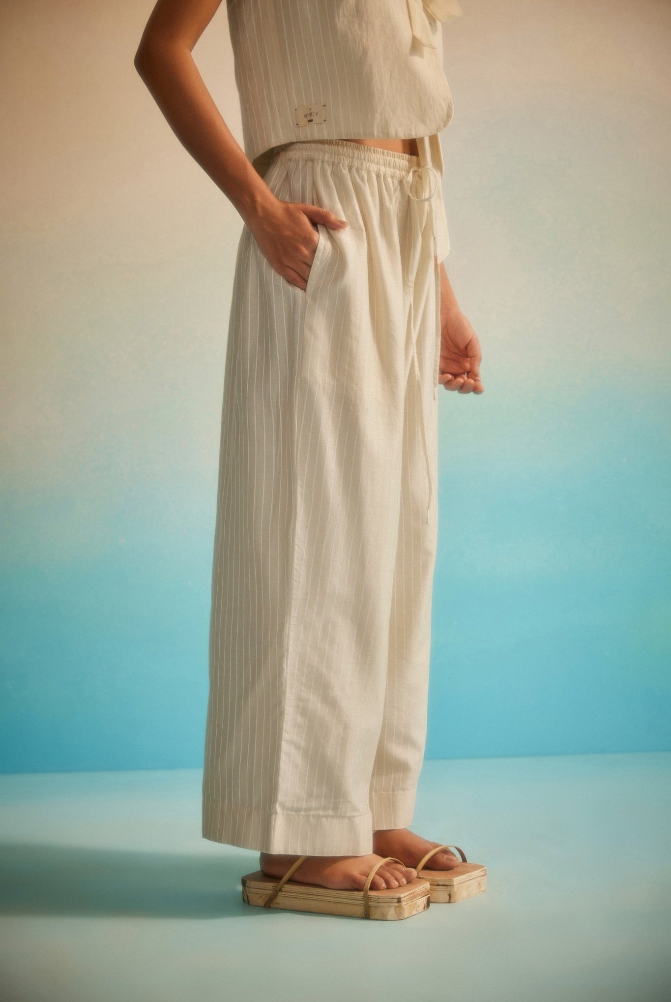 Hama Akari Stripe Pants - CiceroniPantsAhmev