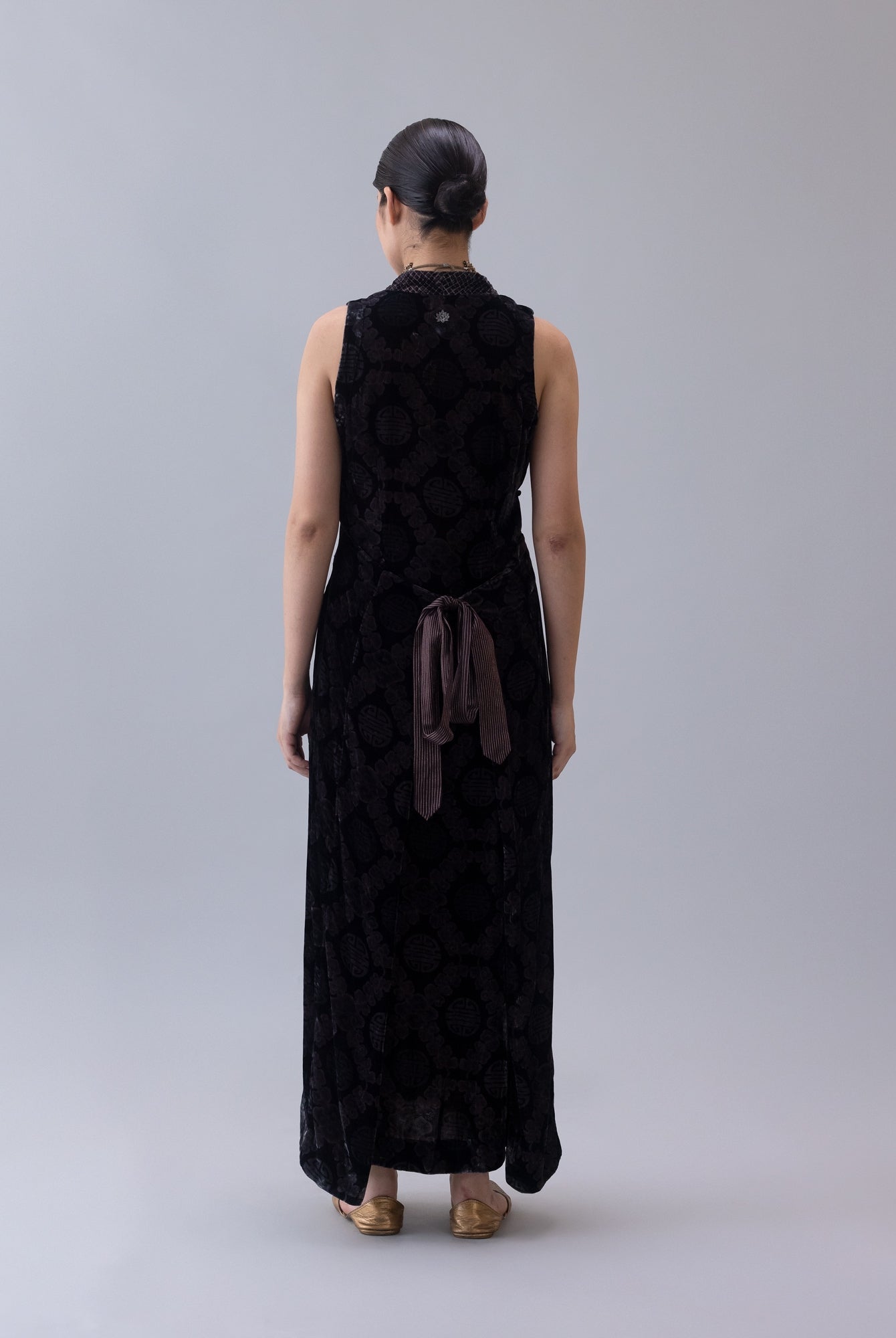 Hanbok Black Dress - CiceroniDressesShades of India