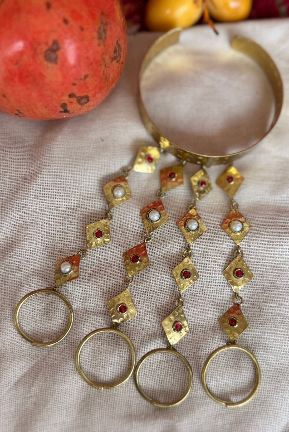 Hand Harness - CiceroniHand AccessoryBy Nirjari