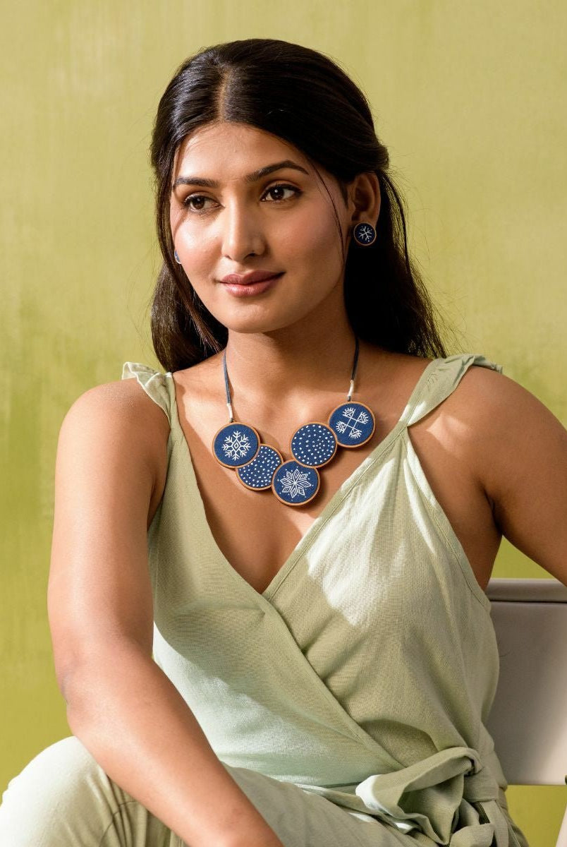 Hand Painted Connected Circle Necklace - CiceroniNecklaceWhe by Abira