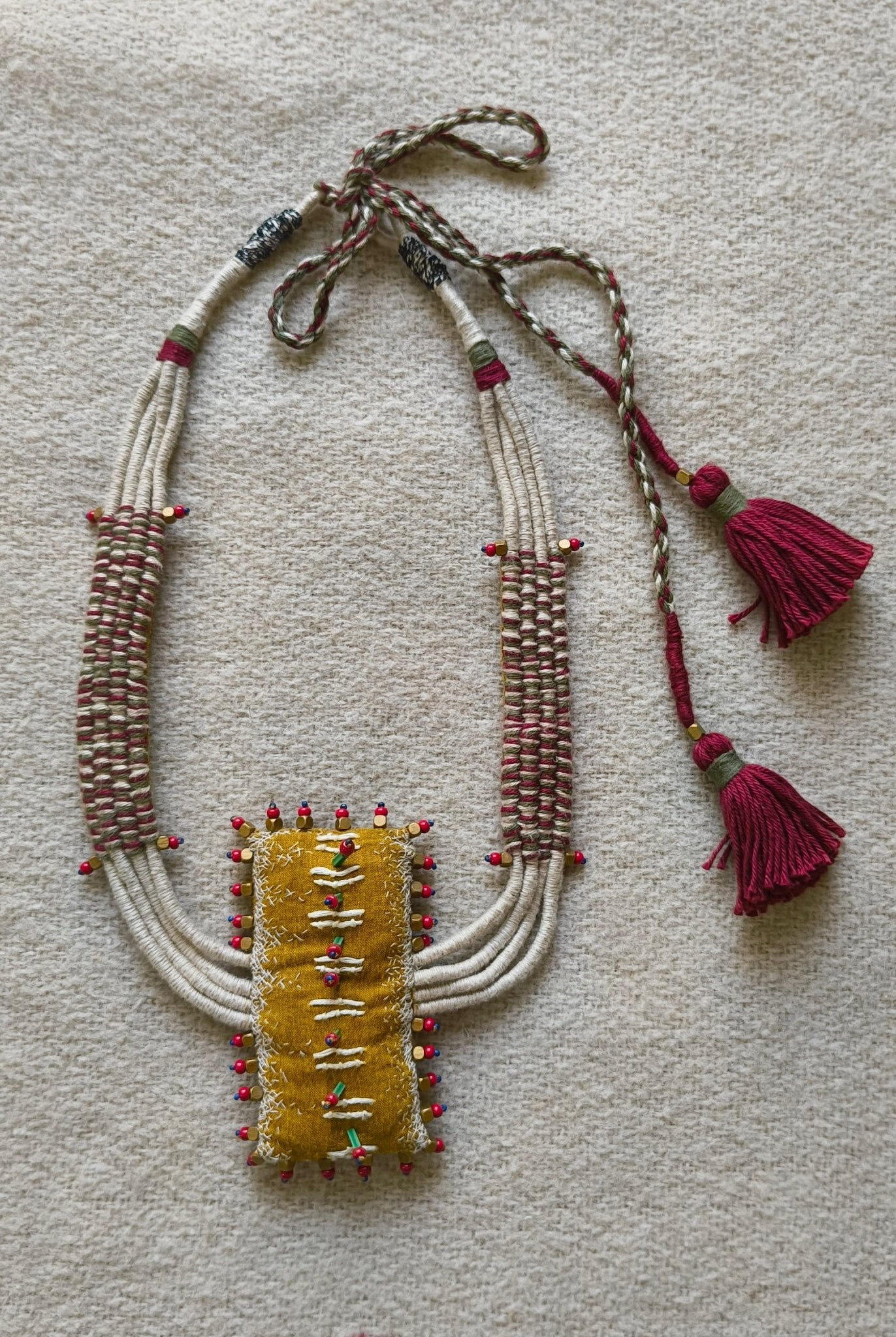 Handwoven Amulet Necklace - CiceroniNeckpieceBandish